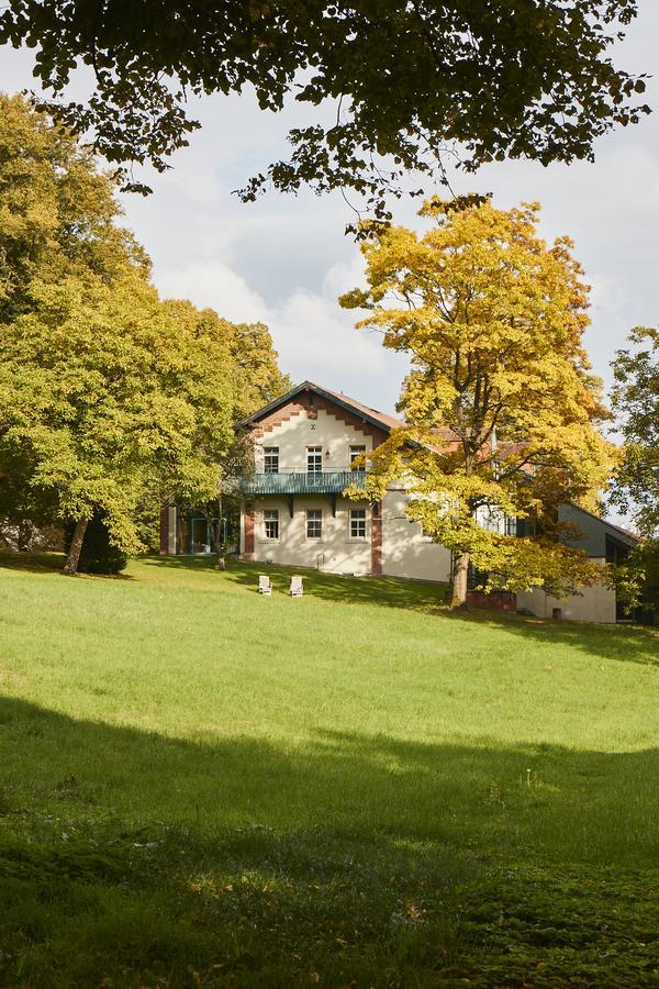 Hotel Hohenhaus Herleshausen エクステリア 写真